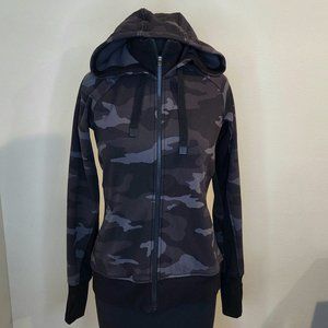Athleta Triumph Hoodie Black and Grey Camo